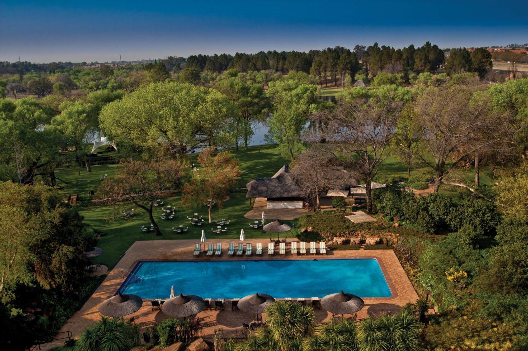 Riverside Sun Vanderbijlpark Exterior photo