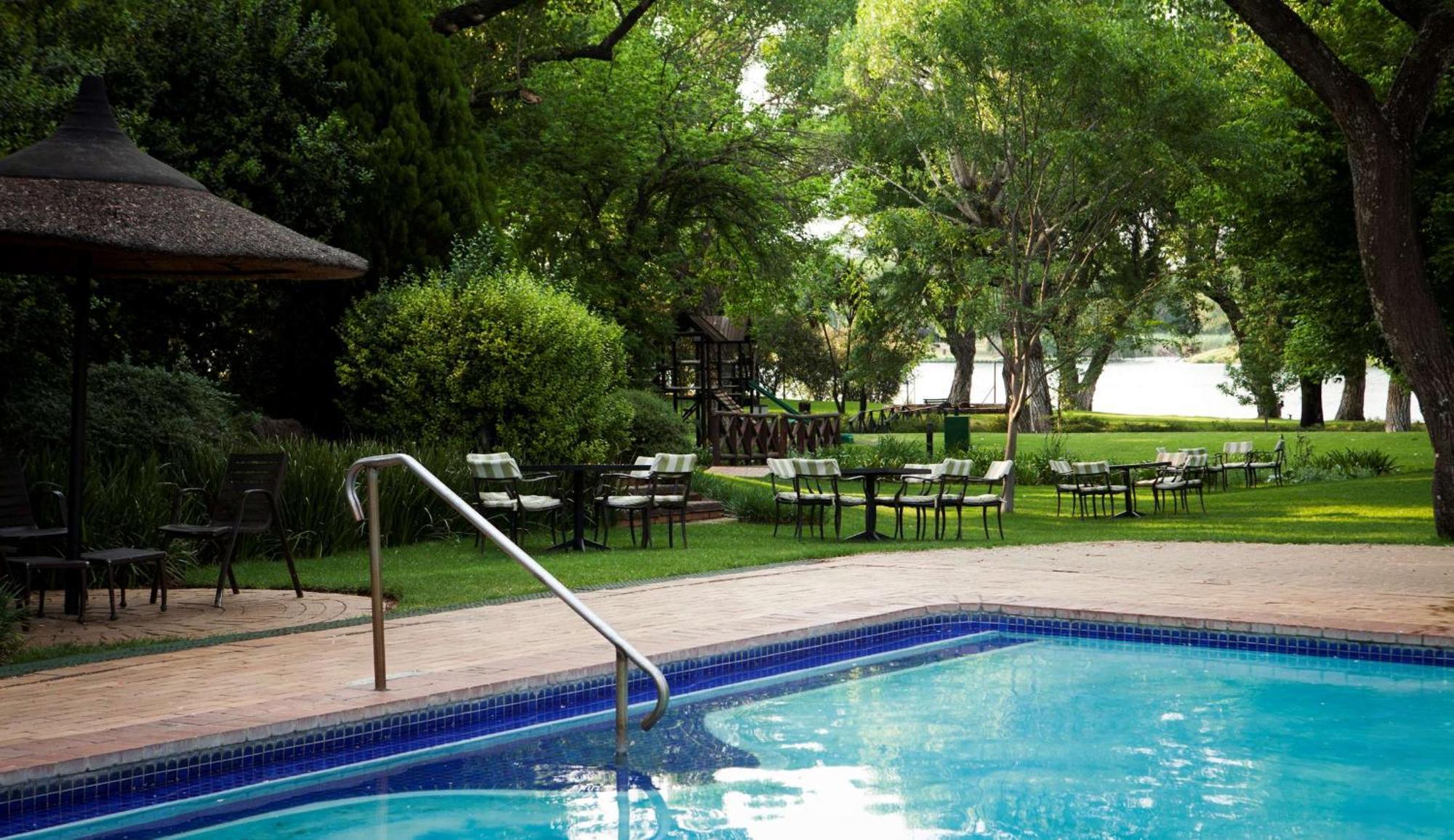 Riverside Sun Vanderbijlpark Exterior photo