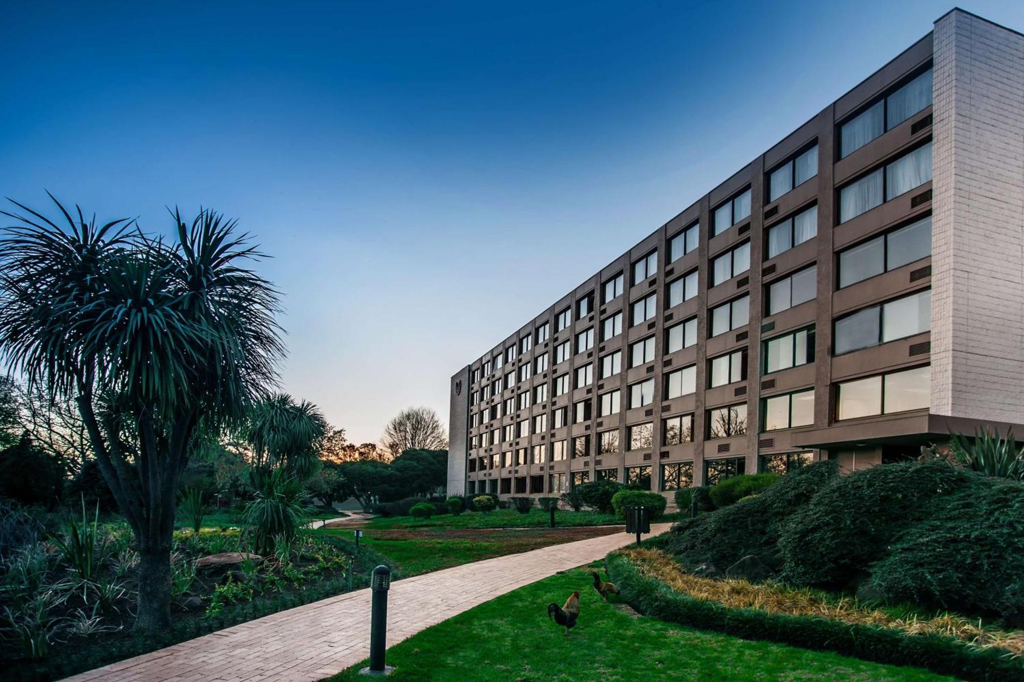 Riverside Sun Vanderbijlpark Exterior photo